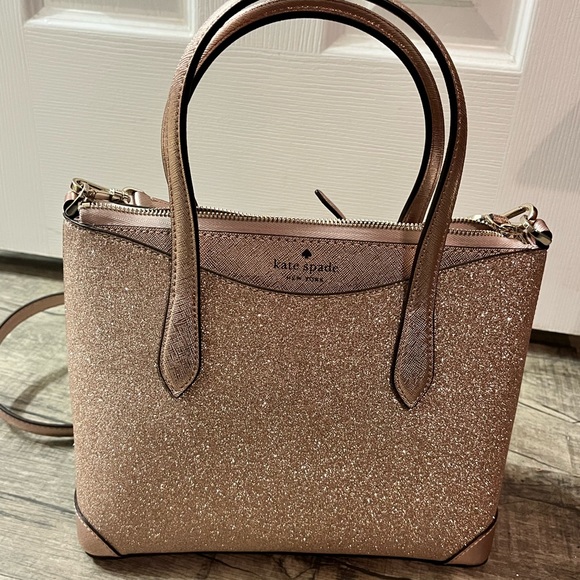 kate spade Handbags - Kate Spade Rose Gold purse